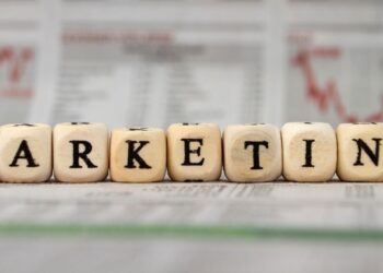 How Much Should a Startup Spend on Marketing